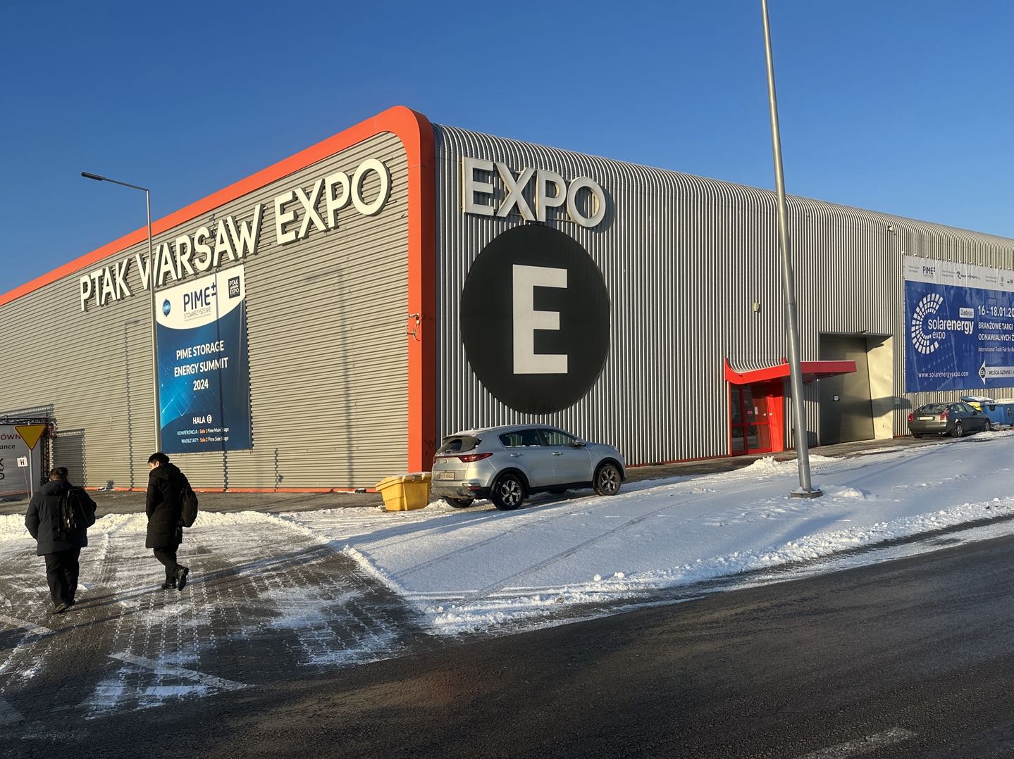 New Year's Debut! Huafon ESS Shines at Poland SOLAR ENERGY EXPO 2024